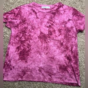 🌻Cropped lightweight Tee- Size XSmall🌻